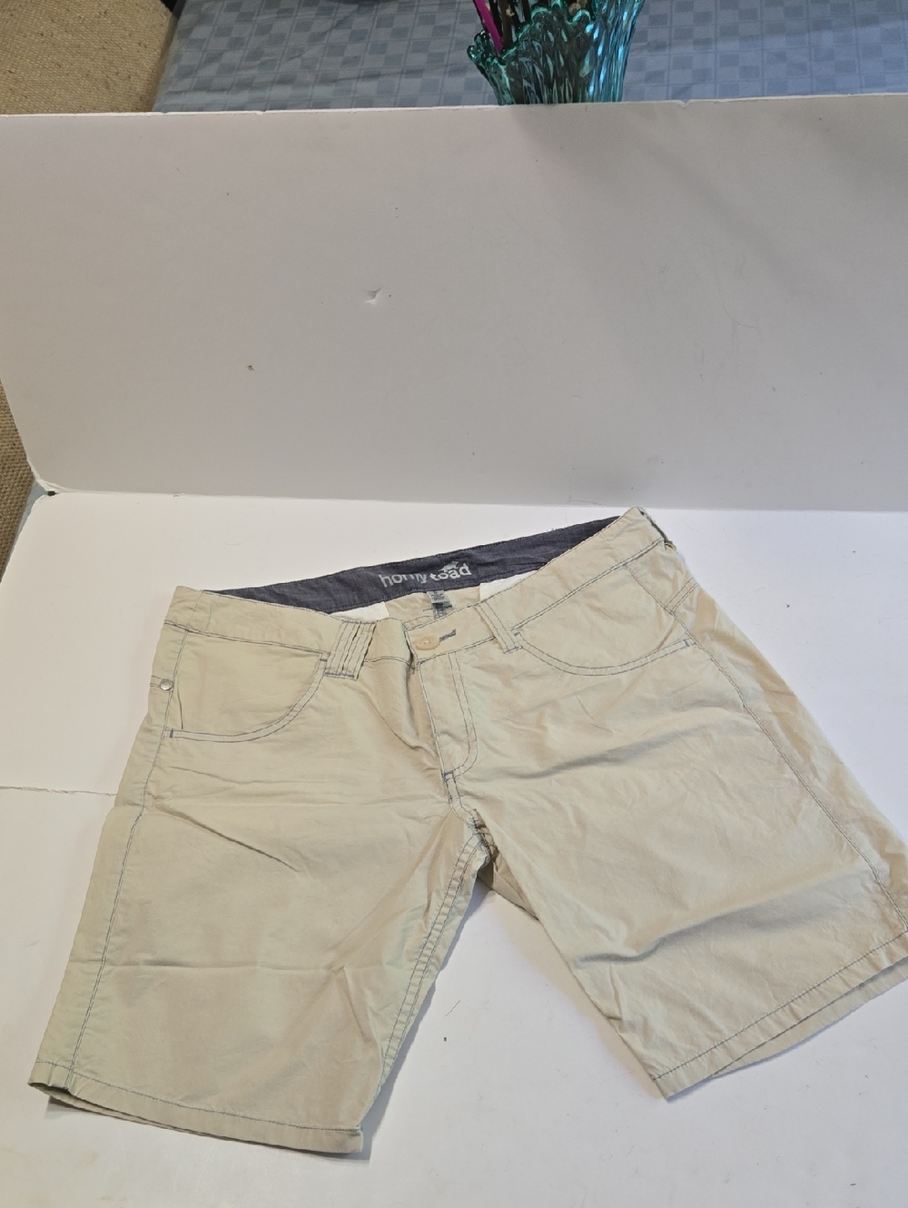 Horny Toad Women's Khaki Shorts Pockets 98% Organic Cotton 2% Spandex